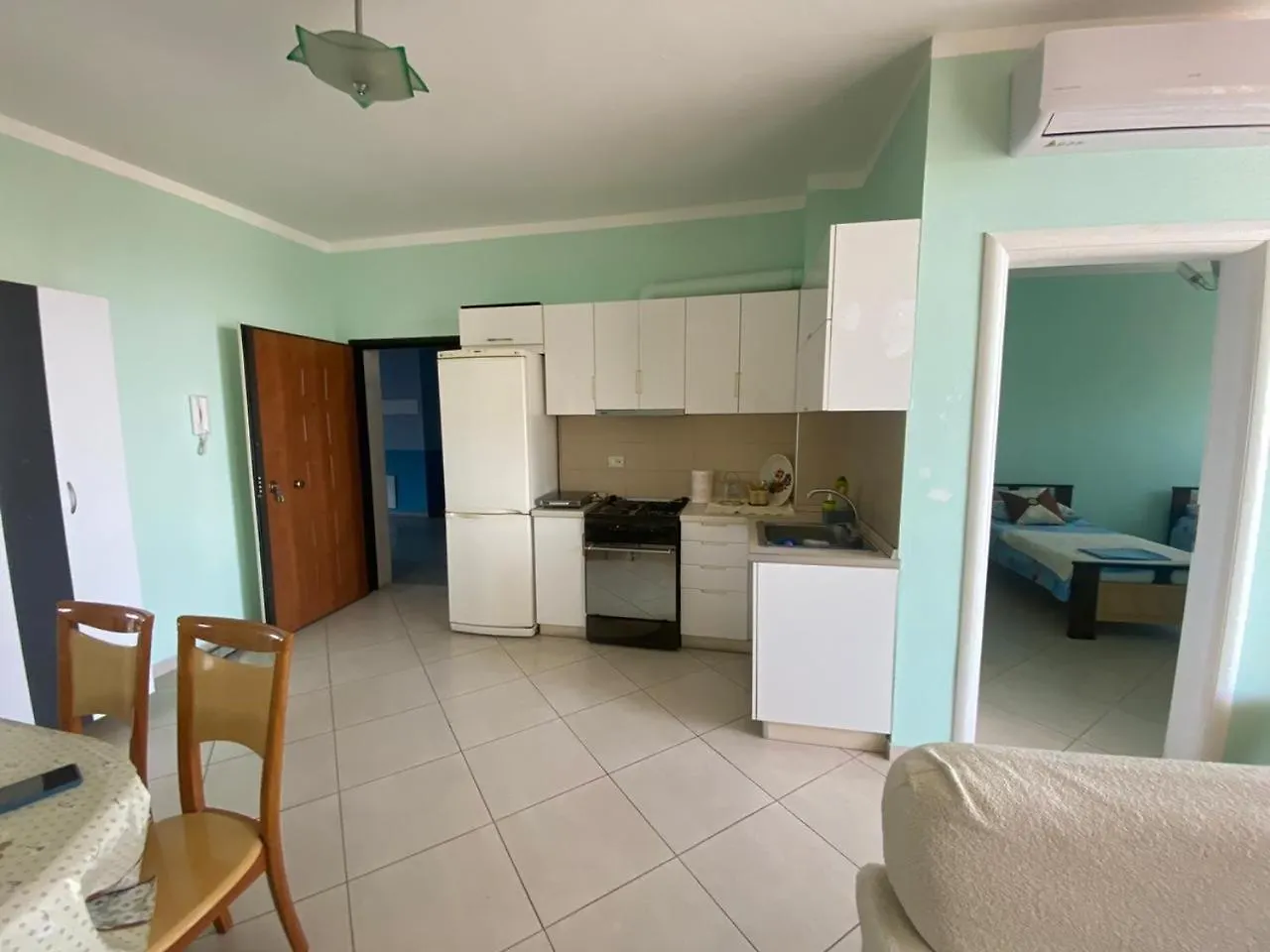 アパート Durres Albaniaアパートメント